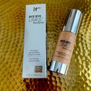 it Cosmetics Bye Bye Lines Foundation